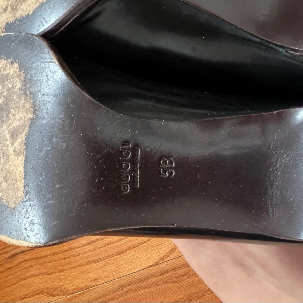 ❌SOLD❌Gucci Heels Size 5 - Picture 4 of 5